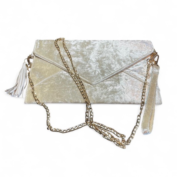 Ivory Large Velvet Envelope Shaped Crossbody Bag With Gold Chain and Tassel - Picture 3 of 6